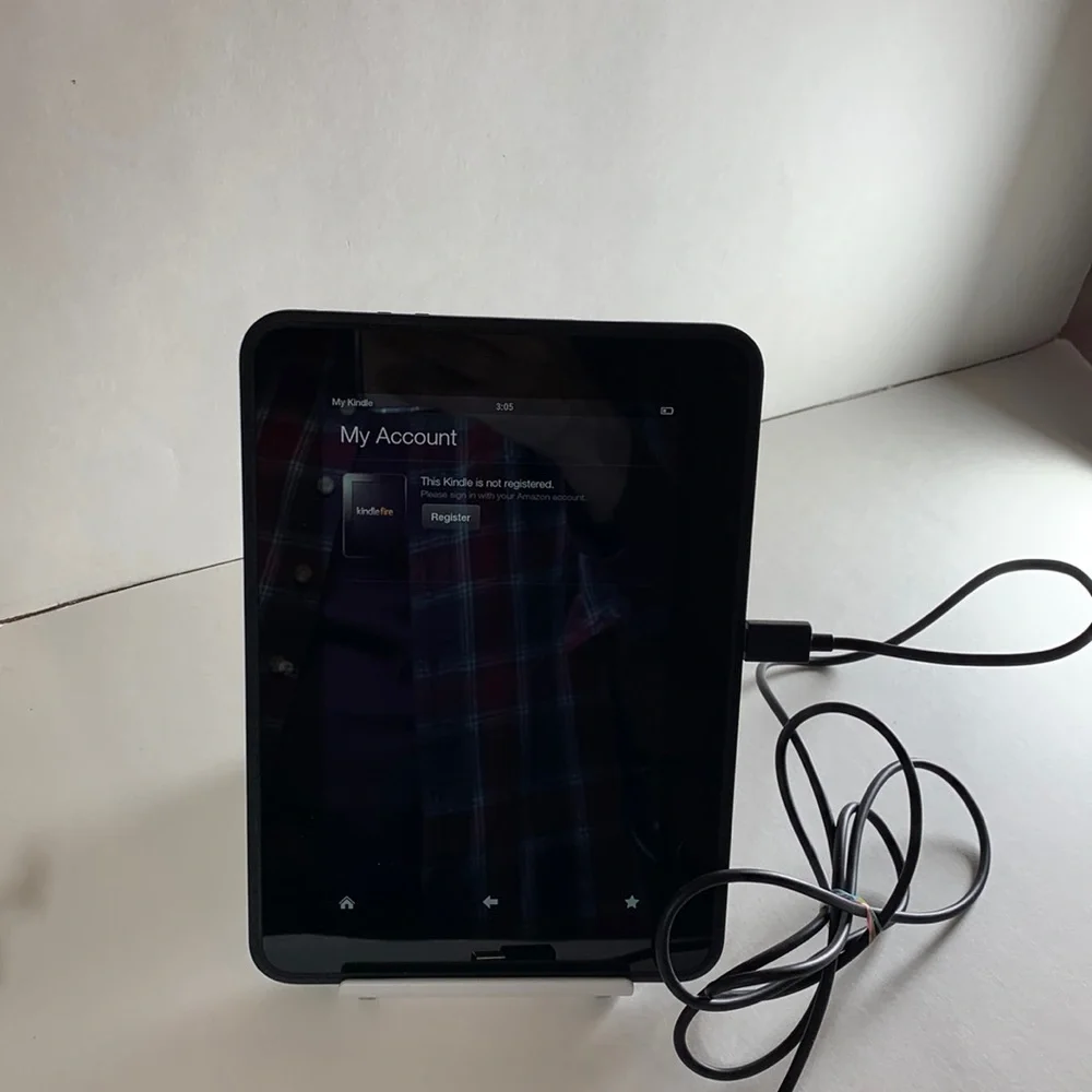 Amazon Black Kindle eBook Reader with USB Cable